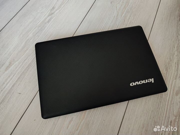 Нетбук Lenovo s110