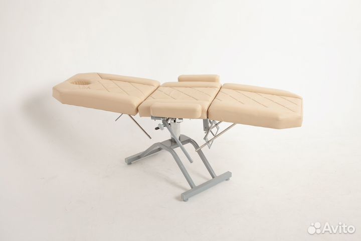 Косметологическая кушетка на гидравлике
