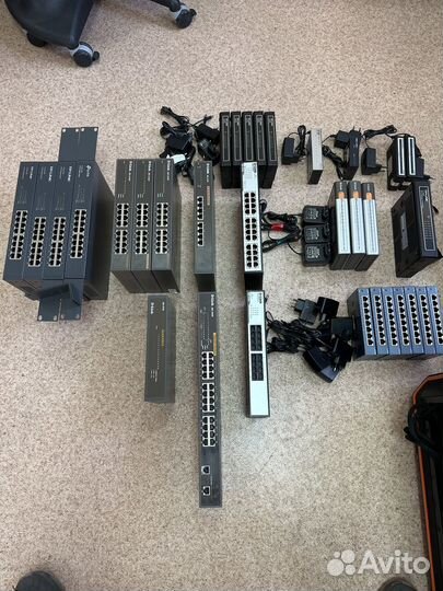 35 Коммутаторов D-Link TP-Link б/у