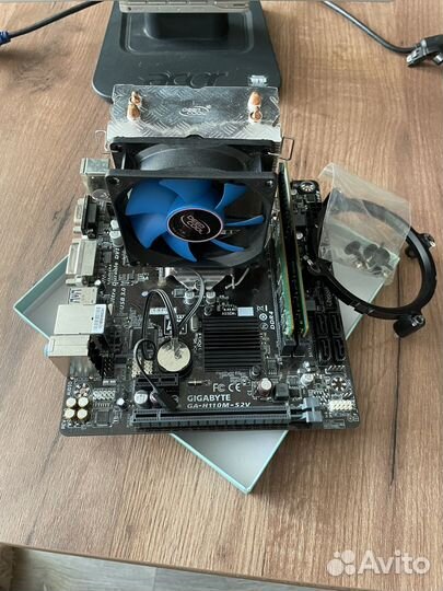 Intel core i3-6100 + gigabyte ga-h110m-s2v