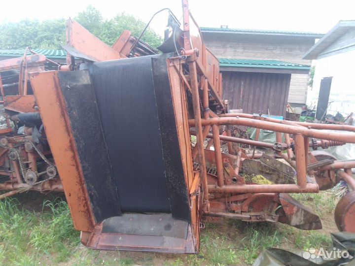 Комбайн Рязсельмаш ККУ-2А 