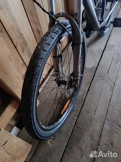 Продам трек 4300