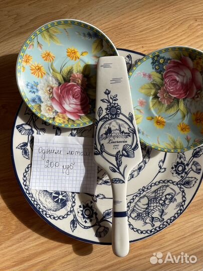 Блюдо зик Бабочка, ручная роспись, 70-е годы