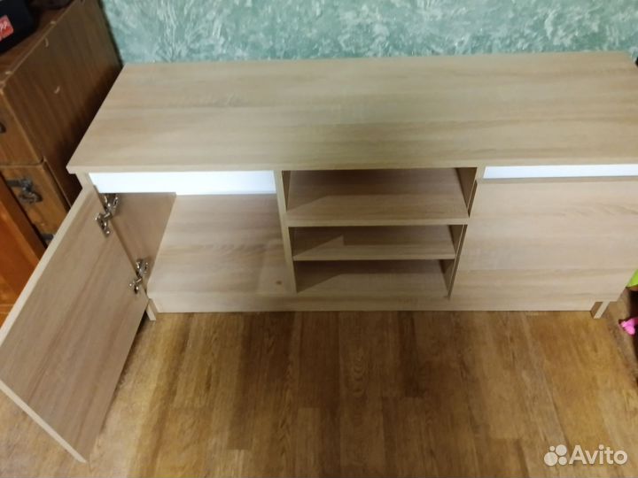 Тумба под телевизор