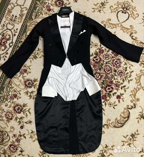 Костюм для бальных танцев стандарт