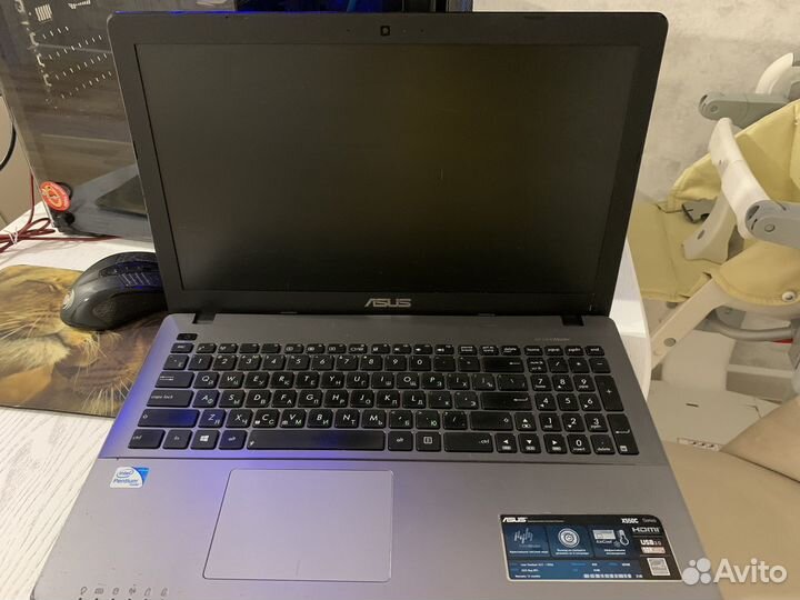 Ноутбук asus