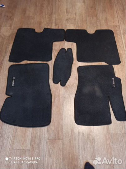 Оригинальные коврики на мазду