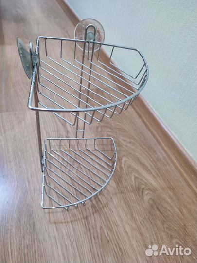 Угловая полка для ванной, 18 см, высота 27 см