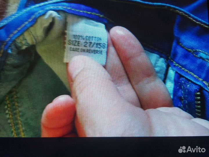 Джинсовая шорты