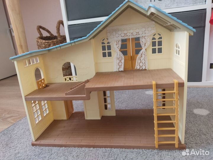 Дом на холме Сильвания фемели(Sylvanian Families