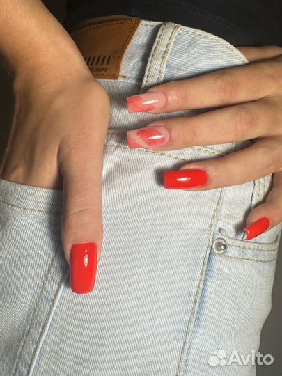 Мастер маникюра и педикюра