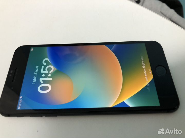 Телефон iPhone 8 plus