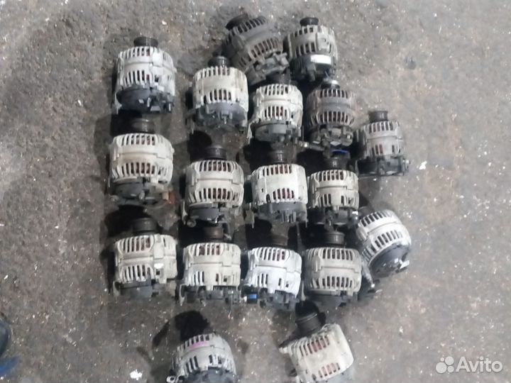 Volkswagen passat генератор 03C903023D