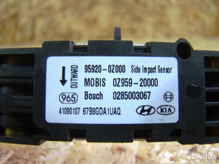 KIA Sportage 2 Датчик AIR BAG боковой