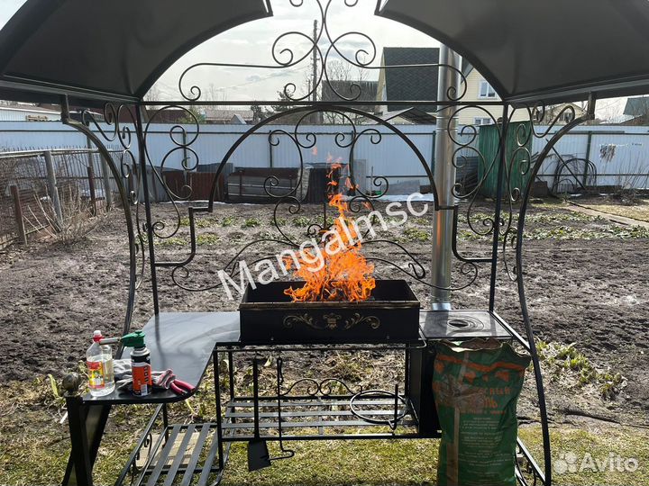 Кованные мангалы с крышей