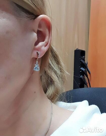 Серьги топаз.585*