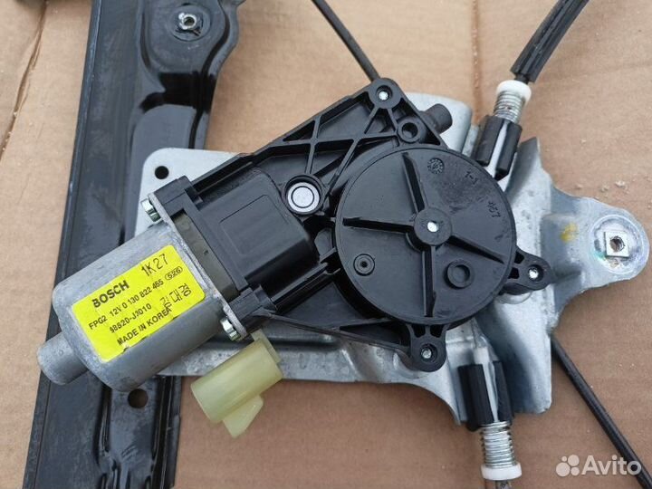 Стеклоподьемник передний правый Chevrolet Cruze