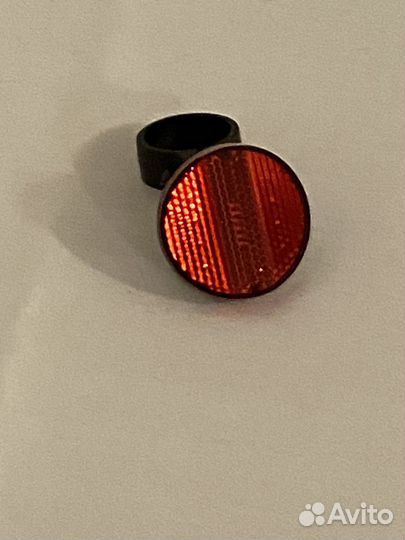 Отражательс света на велосипед