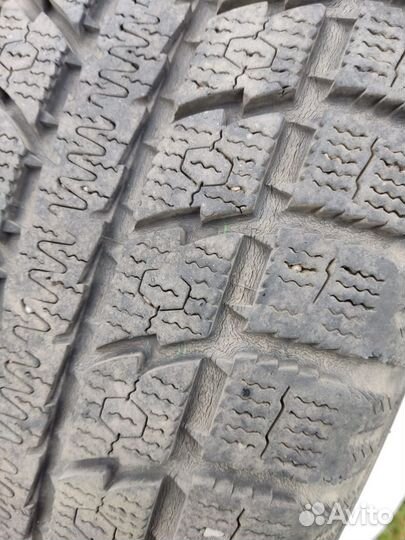 Toyo Observe GSi-5 245/60 R18