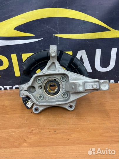 Кулак поворотный передний левый Kia Sorento 4 2WD