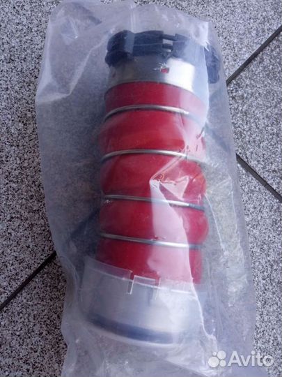 Патрубок 7807987 BMW F15 F16 E70 E71 X5 X6