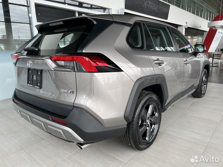 Toyota RAV4, 2022