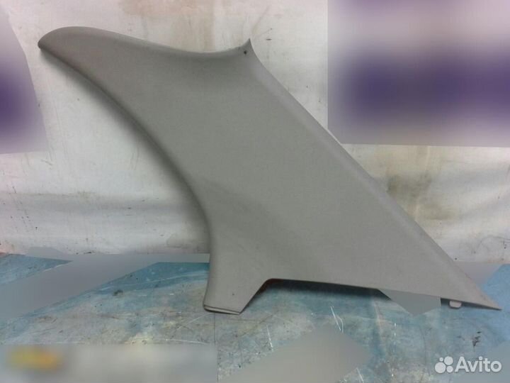 Обшивка задней стойки правая Chevrolet Aveo (T250)