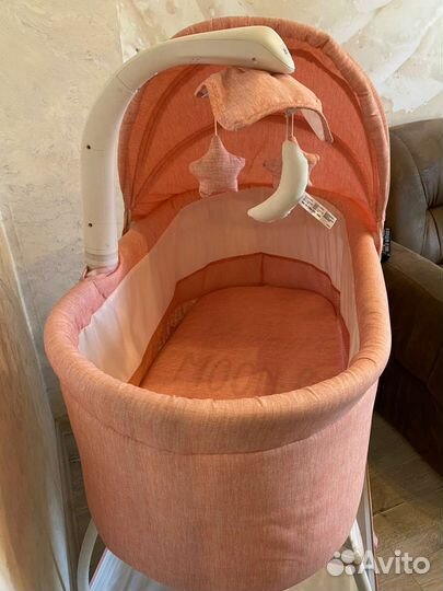 Шезлонг для новорожденных бу