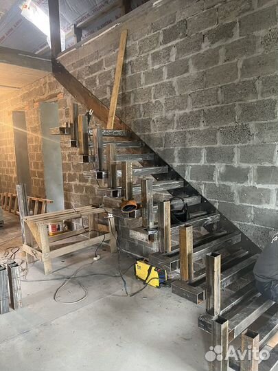 Металлоизделия на заказ. Сварщик