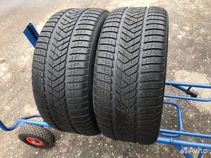 Pirelli Scorpion Winter 295/40 R21