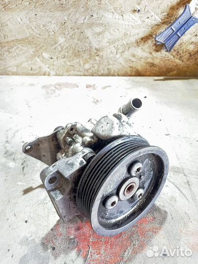 Насос гидроусилителя x5 e53