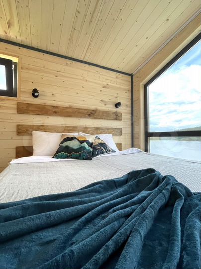 Дом 16 м² на участке 100 сот.