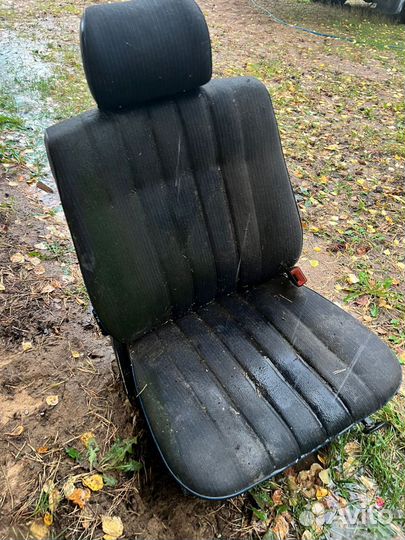 Двери на mercedes 123