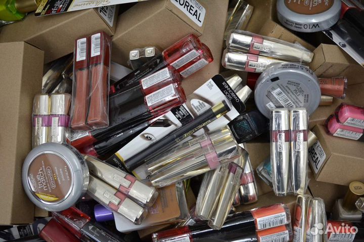Декоративная косметика оптом и розницу