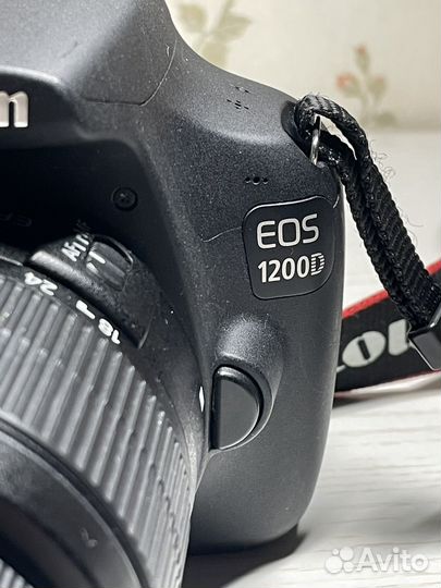 Canon eos 1200d