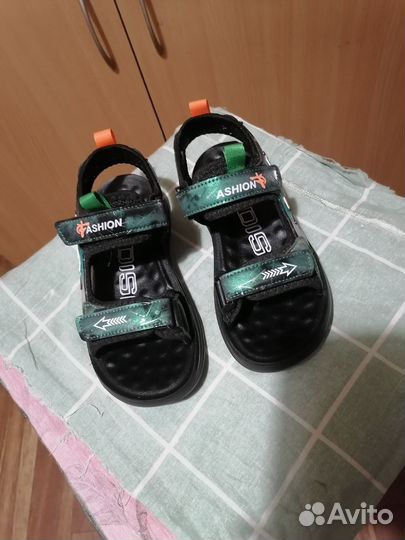 Новые босоножки р. 36