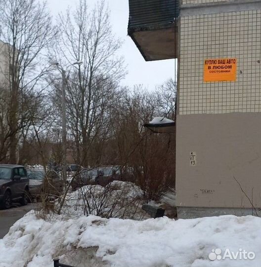 Расклейка объявлений на высоте