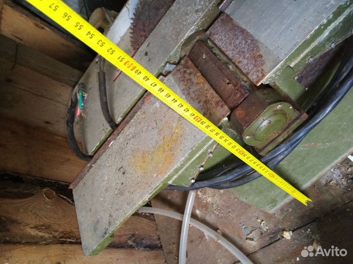 Деревообрабатывающий станок