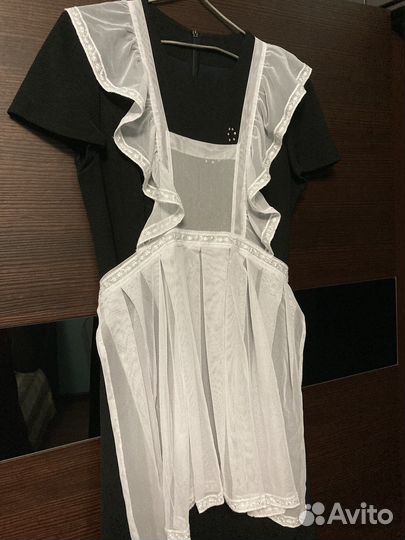 Белый школьный фартук