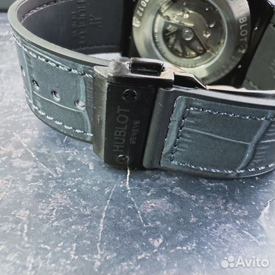 Механические часы Hublot