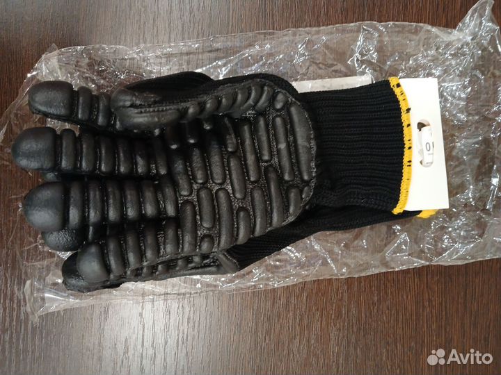 Перчатки рабочие защитные