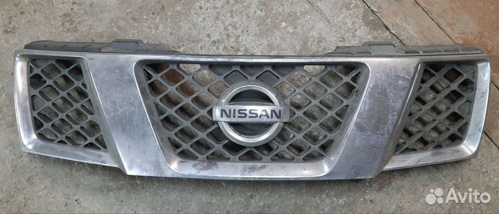 Решетка радиатора nissan pathfinder r51