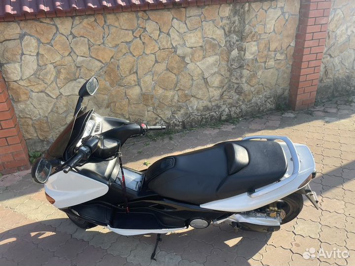 Yamaha Tmax 500