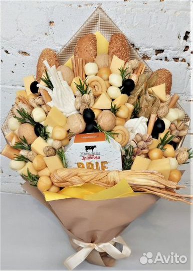 Букеты из сыров