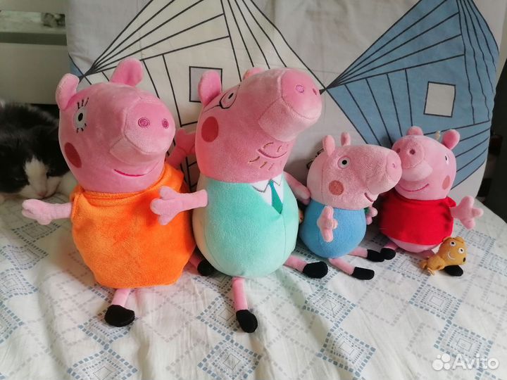 Свинка пеппа и семья плюшевая игрушка