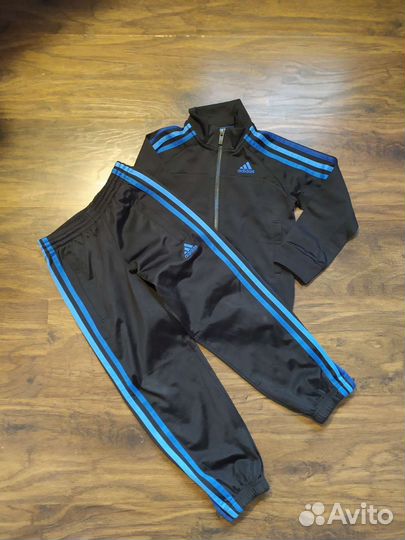 Спортивный костюм adidas для мальчика