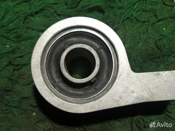 Сайлентблок Nissan X-Trail I 0113. delphi