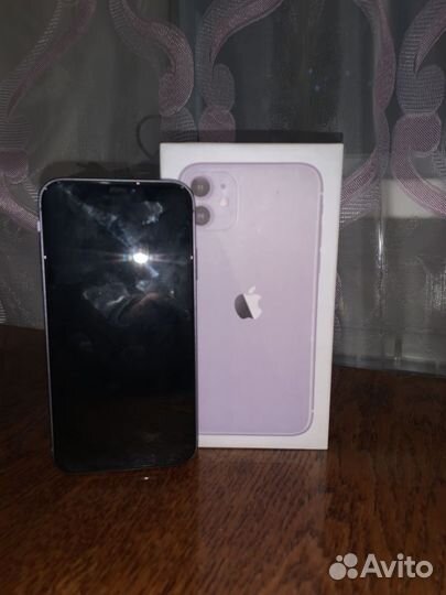 iPhone 11, 64 ГБ