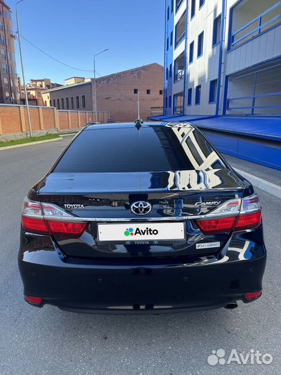 Toyota Camry 2.5 AT, 2015, 160 000 км