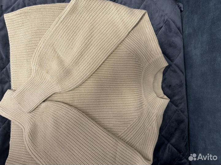 Свитер женский reserved